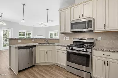 121 Cypress Hill Lane, Holly Springs, NC 27540 - Photo 14