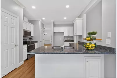 103 Highlands Lake Drive, Cary, NC 27518 - Photo 12