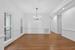 103 Highlands Lake Dr, Cary, NC 27518 - Photo 4