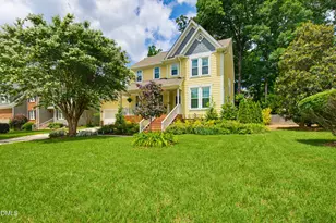 204 Roebling Ln, Cary, NC 27513 - Photo 2