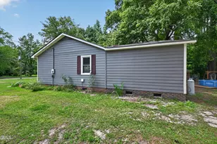 109 Snowden St, Princeville, NC 27886 - Photo 28