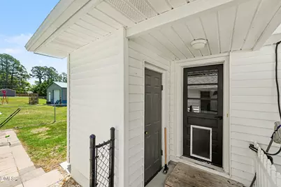 106 N Fort Street, Pikeville, NC 27863 - Photo 4