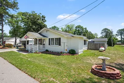 106 N Fort Street, Pikeville, NC 27863 - Photo 2