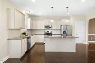 46 Rowland Dr, Fuquay Varina, NC 27526 - Photo 8