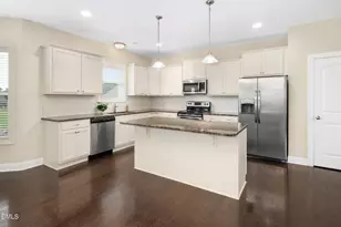 46 Rowland Dr, Fuquay Varina, NC 27526 - Photo 10
