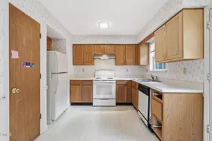2338 Bedford St, Durham, NC 27707 - Photo 14