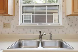 2338 Bedford St, Durham, NC 27707 - Photo 20