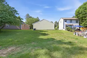 2338 Bedford St, Durham, NC 27707 - Photo 4