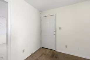 2338 Bedford St, Durham, NC 27707 - Photo 8