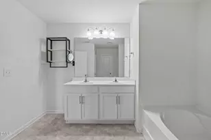 1017 Milkweed Ct, Zebulon, NC 27597 - Photo 20