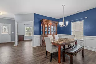1017 Milkweed Ct, Zebulon, NC 27597 - Photo 2