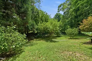 16 Davie Cir, Chapel Hill, NC 27514 - Photo 36