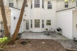 215 Pointe Crest Ct, Cary, NC 27513 - Photo 24