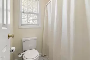 215 Pointe Crest Ct, Cary, NC 27513 - Photo 18
