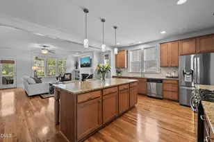 109 Mearleaf Pl, Holly Springs, NC 27540 - Photo 12