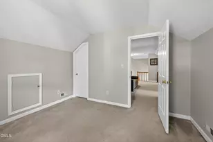 5313 Thistlebrook Ct, Raleigh, NC 27610 - Photo 32