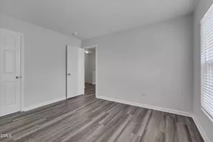 410 Walnut Woods Dr, Morrisville, NC 27560 - Photo 26