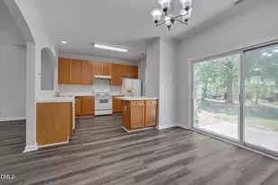 410 Walnut Woods Dr, Morrisville, NC 27560 - Photo 12