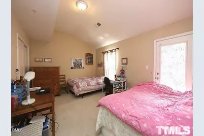 204 Beringer Place, Chapel Hill, NC 27516 - Photo 8