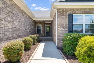 357 Lake Lure Wy, Fuquay Varina, NC 27526 - Photo 4