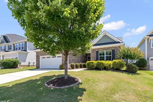 357 Lake Lure Wy, Fuquay Varina, NC 27526 - Photo 2