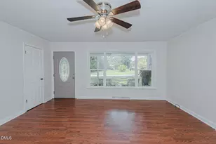 243 Nicks St, Graham, NC 27253 - Photo 4