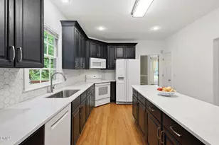 113 N Haven Dr, Chapel Hill, NC 27516 - Photo 20