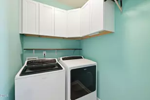 1025 Thoughtful Spot Ln, Durham, NC 27703 - Photo 32
