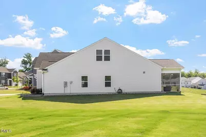 811 Bent Willow Drive, Clayton, NC 27527 - Photo 4