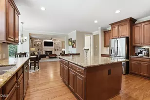 105 Harvestwood Dr, Apex, NC 27539 - Photo 12