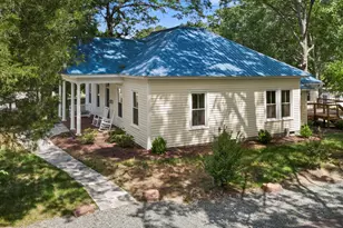 915 S 3rd St, Sanford, NC 27330 - Photo 4