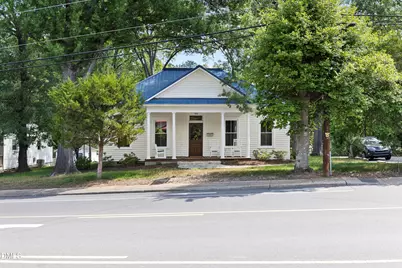 915 S 3rd Street, Sanford, NC 27330 - Photo 2
