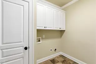 402 Village Loop Dr, Apex, NC 27502 - Photo 14