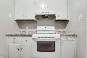 1231 Teakwood Pl, Raleigh, NC 27606 - Photo 16