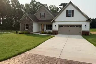 127 Big Pine Rd, Clayton, NC 27520 - Photo 1