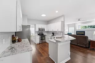 301 Park York Ln, Cary, NC 27519 - Photo 4