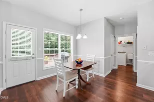 301 Park York Ln, Cary, NC 27519 - Photo 8