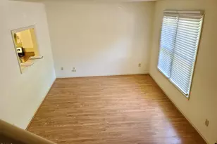 6416 Meadow View Dr, Raleigh, NC 27609 - Photo 2