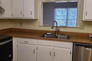 6416 Meadow View Dr, Raleigh, NC 27609 - Photo 30