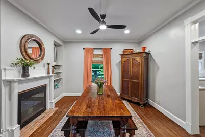 108 S Occoneechee Street, Hillsborough, NC 27278 - Photo 10