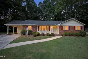 18 Dubarry Ct, Durham, NC 27705 - Photo 2