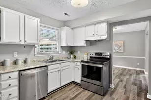 100 Whetstone Ct, Durham, NC 27703 - Photo 12