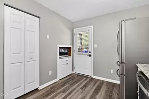 100 Whetstone Ct, Durham, NC 27703 - Photo 14