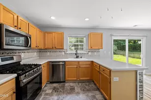 105 Chilmark Ridge Dr, Holly Springs, NC 27540 - Photo 24