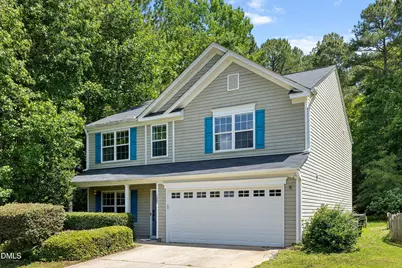 105 Chilmark Ridge Drive, Holly Springs, NC 27540 - Photo 2
