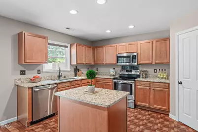 127 Gatewood Ridge Court, Garner, NC 27529 - Photo 4