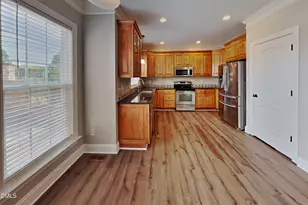 929 Open Field Dr, Garner, NC 27529 - Photo 6