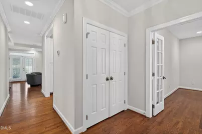 730 Crabtree Crossing Parkway, Cary, NC 27513 - Photo 4