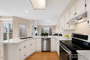 805 Beddingfield Dr, Knightdale, NC 27545 - Photo 2