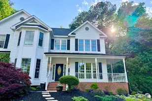 104 Parkrise Ct, Cary, NC 27519 - Photo 4